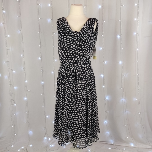 Prelude Dresses & Skirts - Prelude Draped Midi Dress